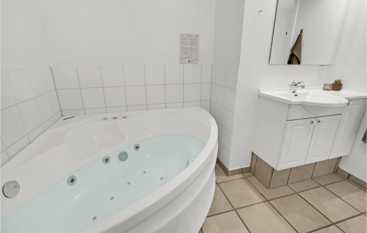 3 Bedroom Beautiful Home In Aabenraa Luaran gambar